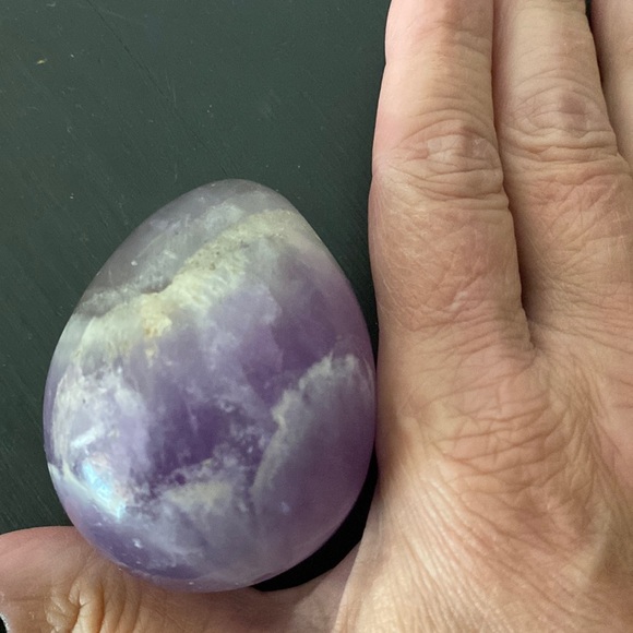 Vintage Madagascar Genuine Polished Amethyst Egg Crystal Healing Spiritual - Picture 6 of 9